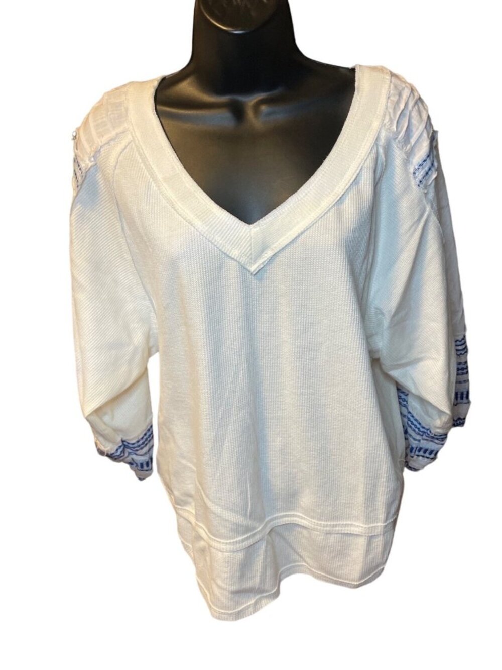 Angela Fashion Large Waffle Knit White Top 3/4 Sleeve Embroidered Boho Casual